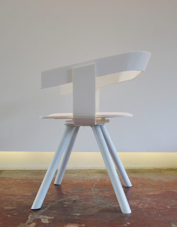 La sedia BuzziFloat di Alain Gilles