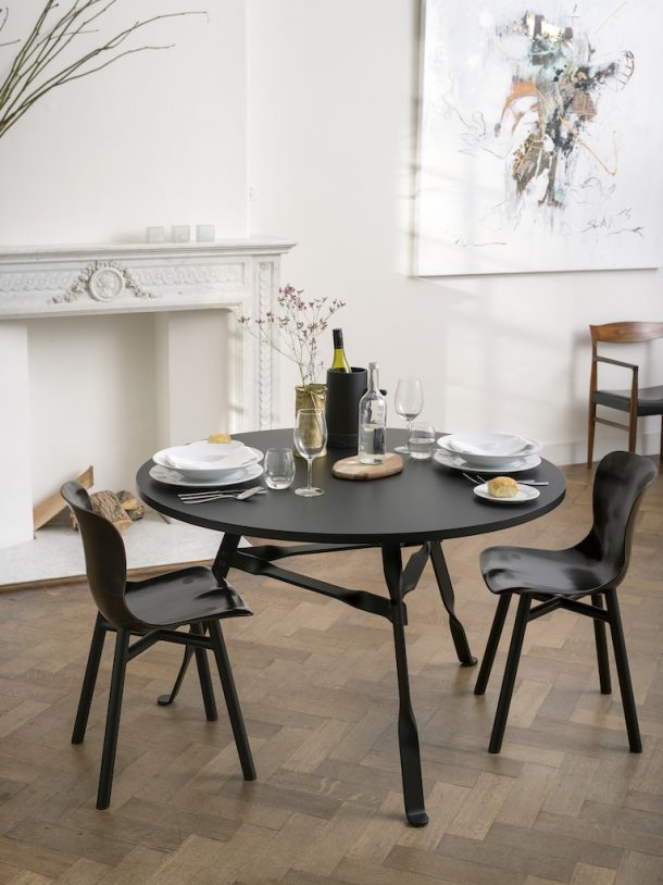 Twist Table. Design Thomas Schnur