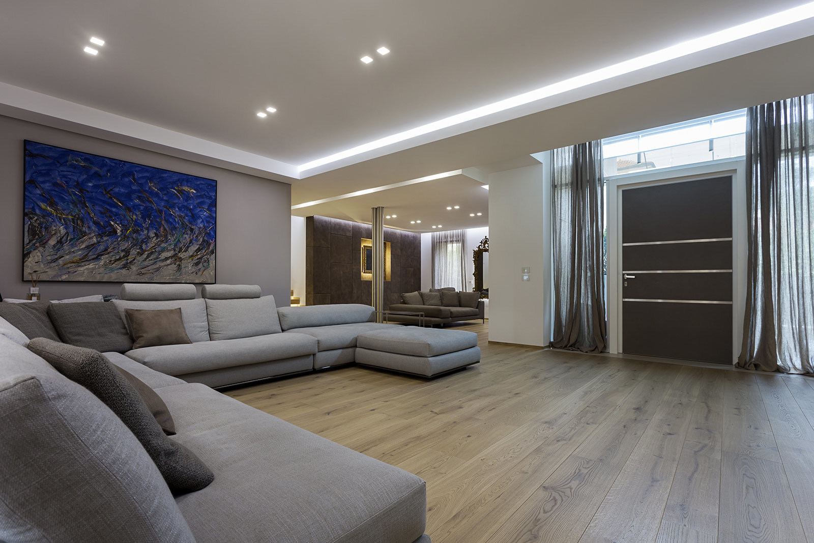 Ecco come illuminare la cucine e la zona living con le strip led Illuminare casa con led