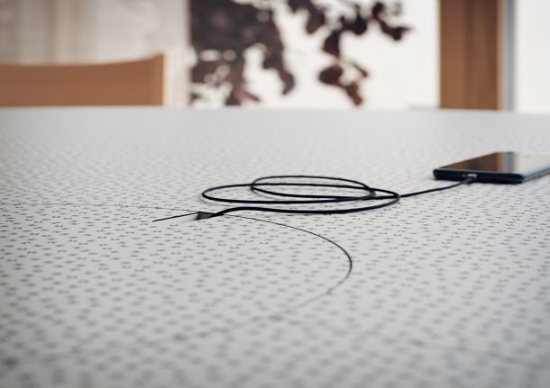 colossus, tavolo massproductions