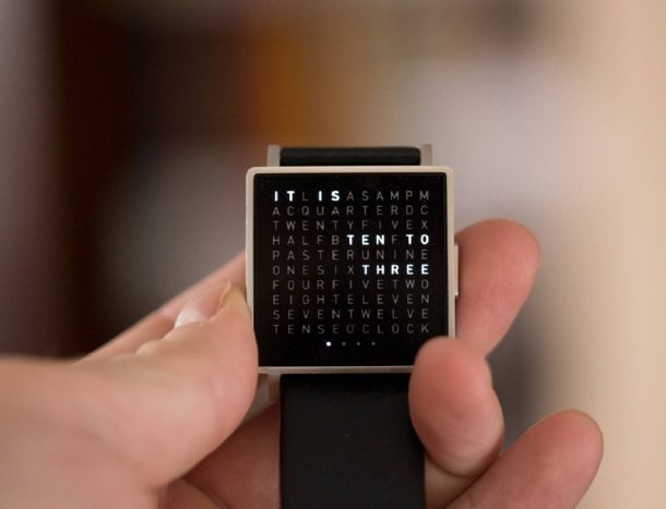 L'orologio QlockYwo