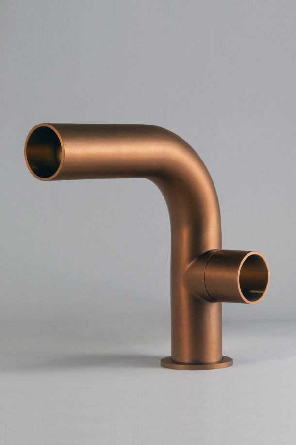 rubinetti di design in finiture metalliche