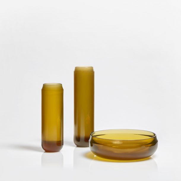 Asa, Nisi e Masa. Vasi di Calvi Brambilla per antoniolupi