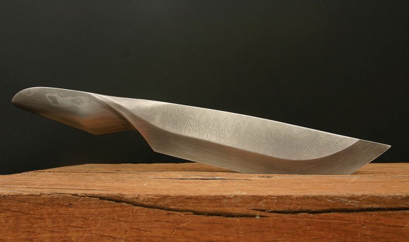 Il coltello da sashimi Infinit.oo in acciaio damascato