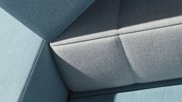 Divano Voxel sofa dello studio BIG