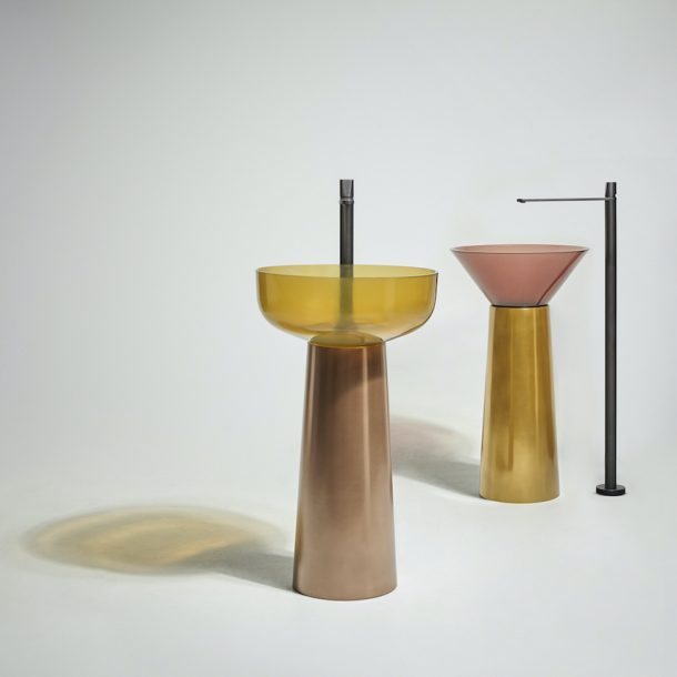 Le nuove finiture metalliche nell'arredobagno di antoniolupi