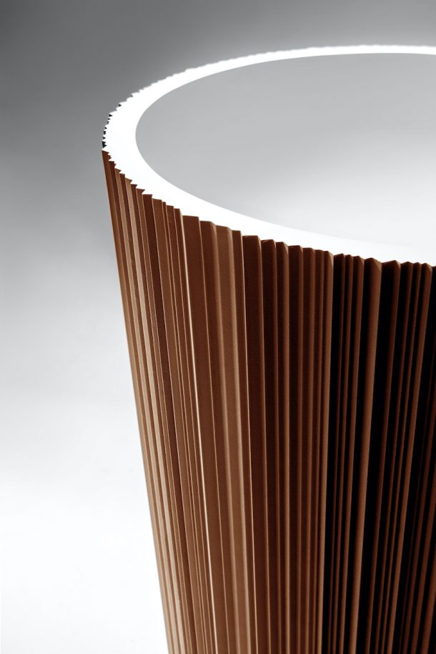 Le nuove finiture metalliche nell'arredobagno di antoniolupi