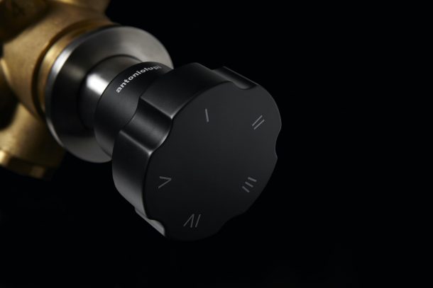 i rubinetti MayDay e Tank di antoniolupi