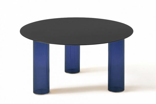 arredi di design blu