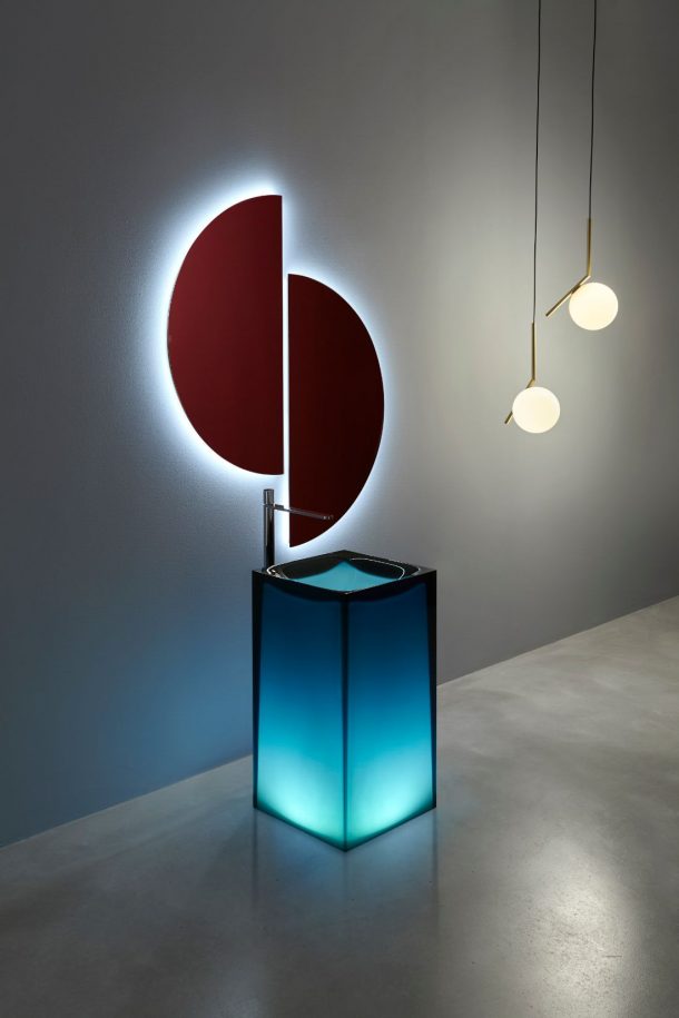 arredi di design blu