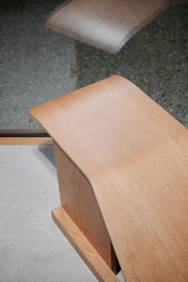 Massproductions 4PM chaise longue