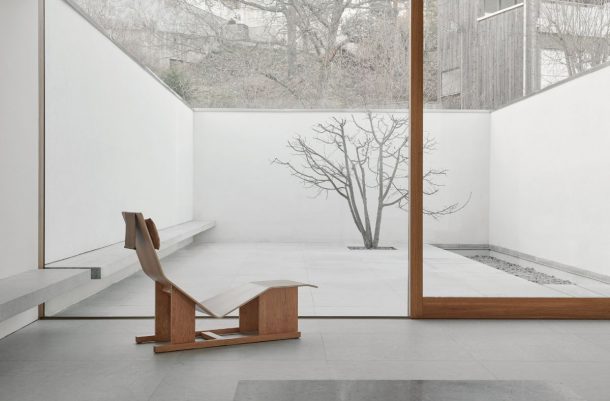 Massproductions 4PM chaise longue