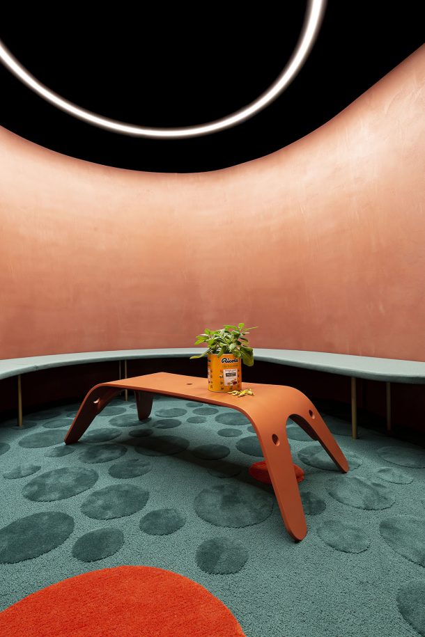 Vietato l'ingresso, Teatro Arcimboldi