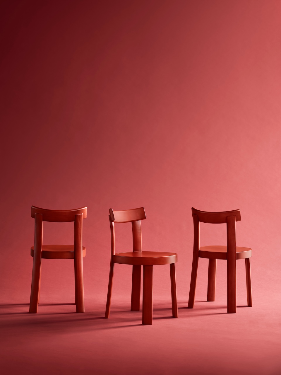 Sedia Frankfurter di Bla Station