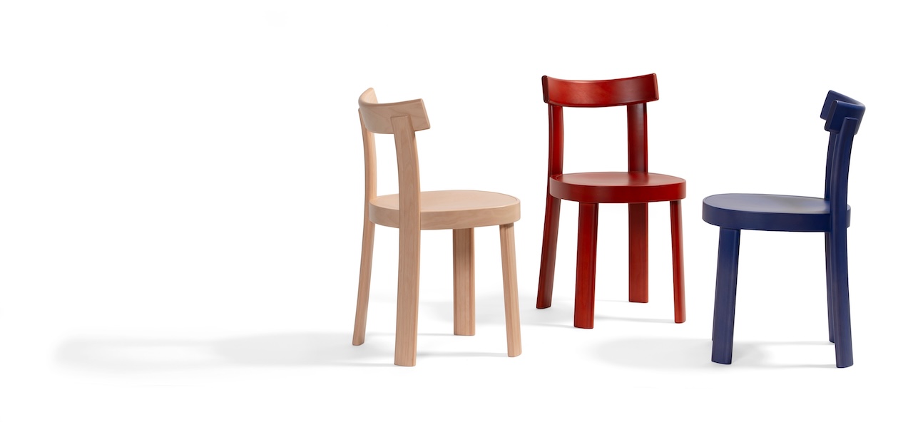 Sedia Frankfurter di Bla Station