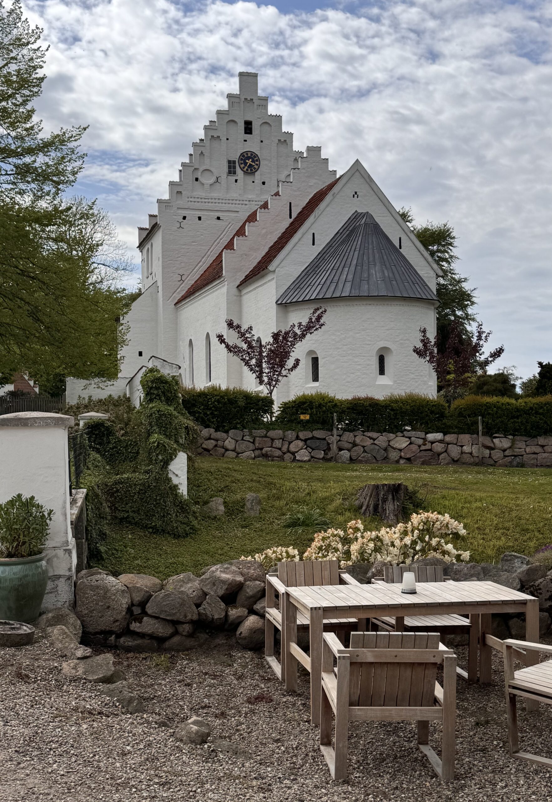Hellerup Manor, la casa-museo che custodisce le icone del design scandinavo