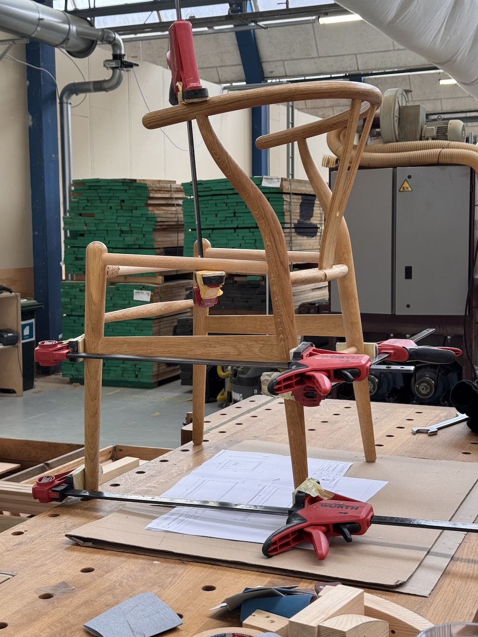 I laboratori artigianali di Carl Hansen & Son