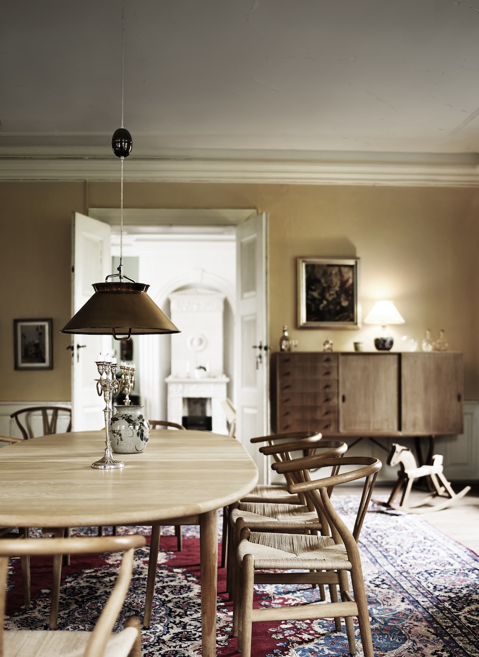 Hellerup Manor, la casa-museo che custodisce le icone del design scandinavo